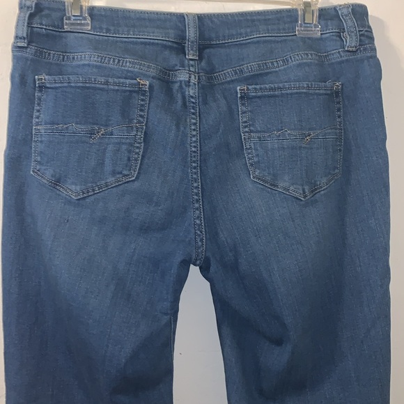 Soho New York & Company Blue Cropped Boyfriend Jeans- 8R Medium - Picture 5 of 12